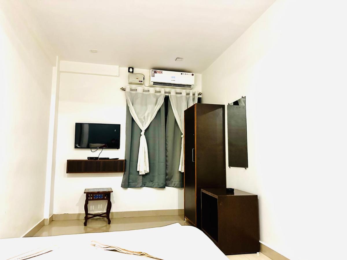 Hotel Baga Bay 200 Meters From Baga Beach Room photo