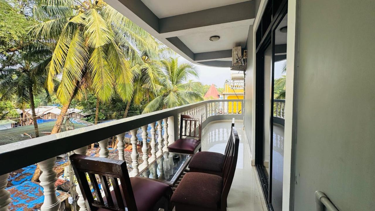 Hotel Baga Bay 200 Meters From Baga Beach Exterior photo